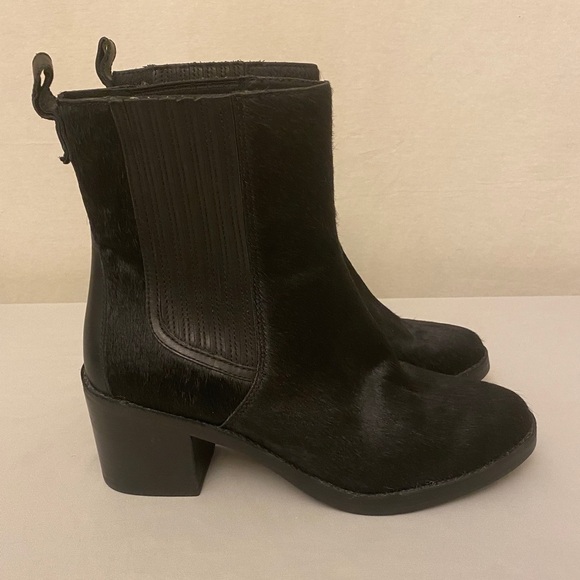Ugg Camden Cow Hair Exotic Chelsea Ankle Boots Booties Block Heel Black Size 10 - Picture 11 of 14